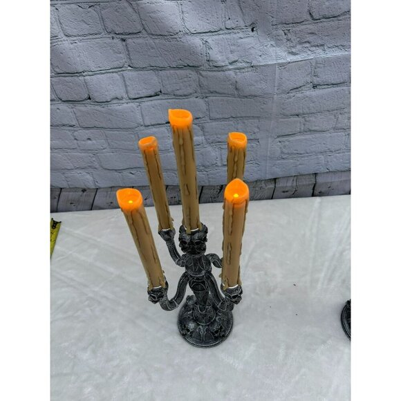 SPIRIT HALLOWEEN LED Skull Candelabra set of 2 - Picture 7 of 8